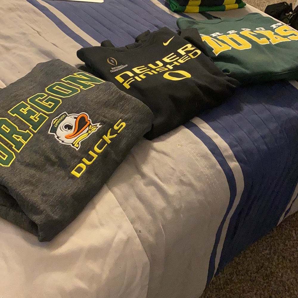 Huge Oregon Ducks bundle - Picture 5 of 6